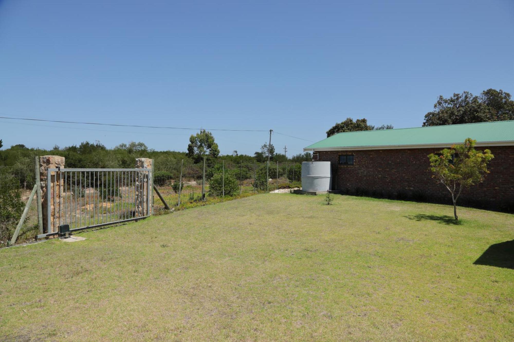 Gemstone Farm Panzió Plettenberg Bay Kültér fotó